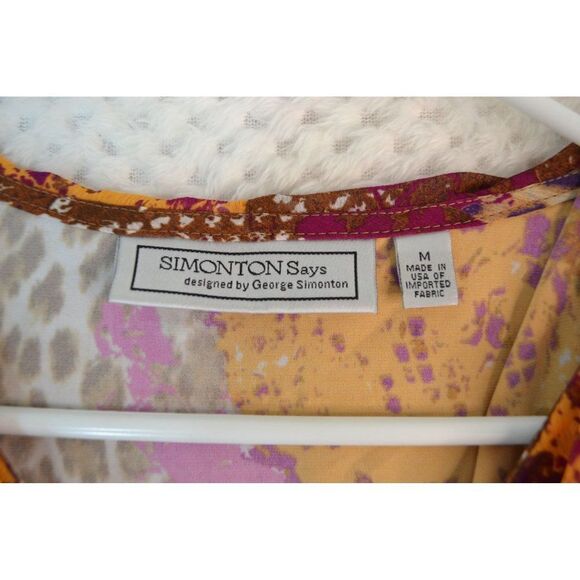 Simonton Says Women's Medium Pink Animal Print Ruffled Short Sleeve Blouse - Picture 4 of 12